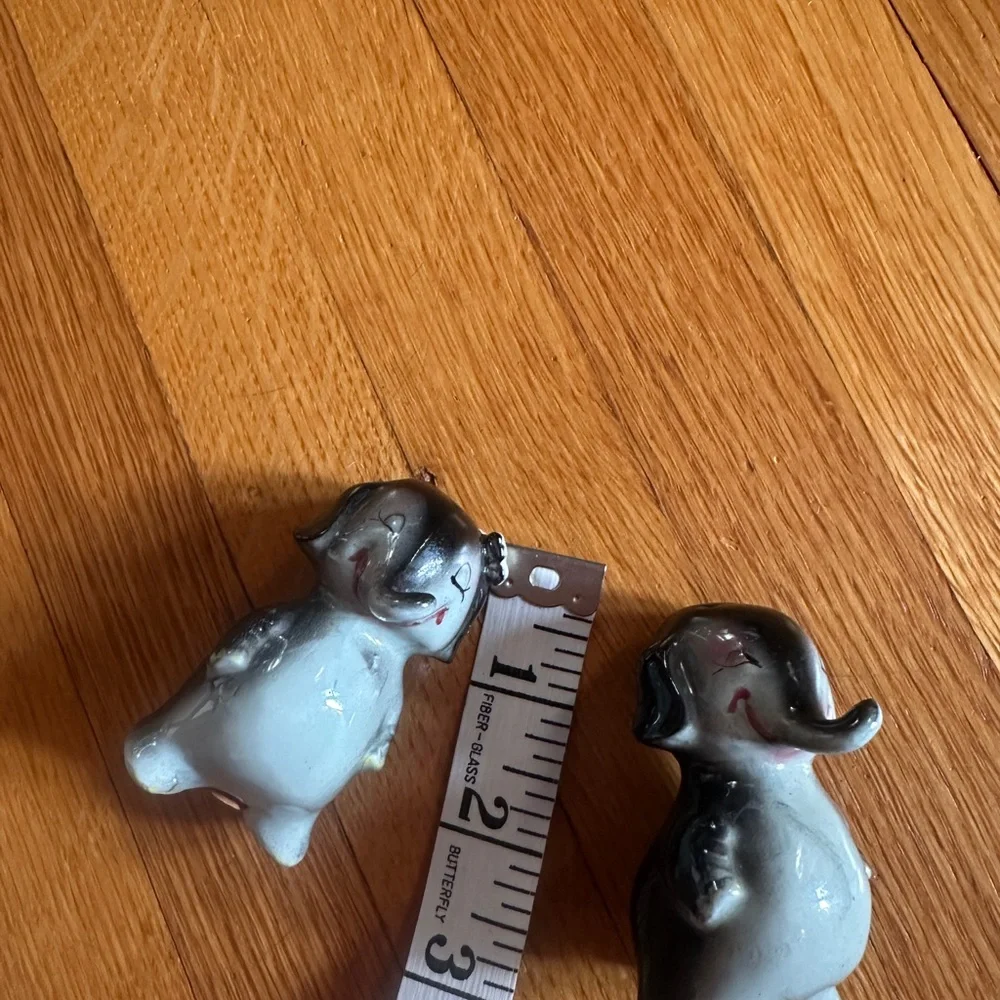 Mid Century Ceramic Anthropomorphic Elephant Salt & Pepper Shakers